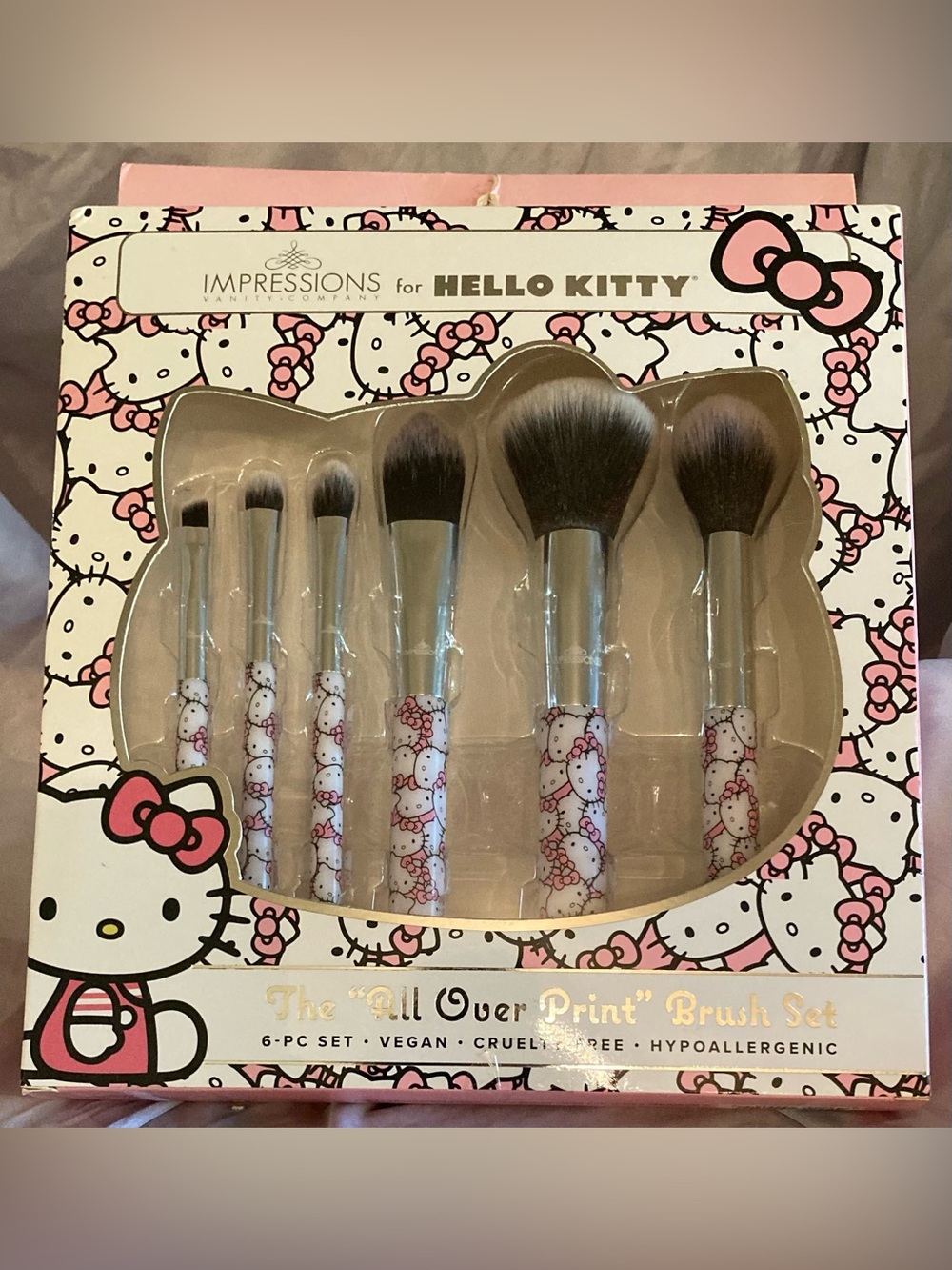 Impressions for Hello Kitty 6-Piece Makeup Brush Set - Pink & White